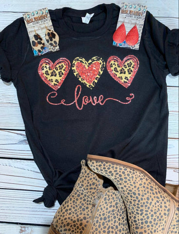 T-shirt, LS Love Leopard Hearts graphic, Black, Also in Plus Size